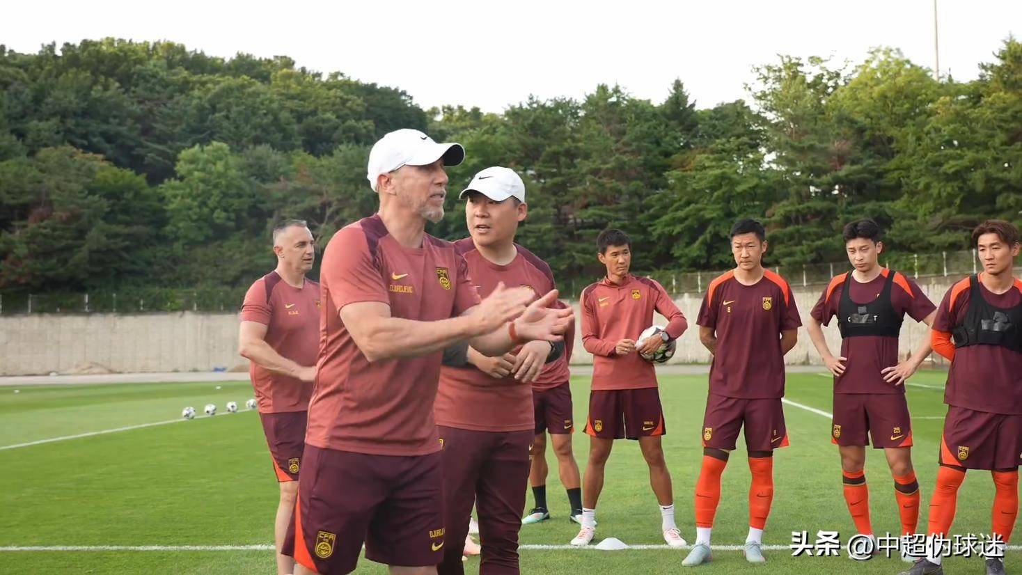 很多老球员退出国家队，我也珍惜和强队比赛的(退出国家队还能再进国家队吗)